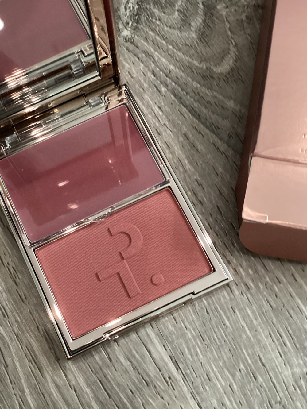 New PATRICK TA Major Headlines Double-Take Crème & Powder Blush Duo She Goes Gym